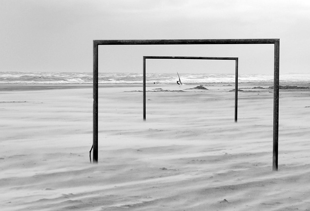 日本11月大名单：远藤航领衔，北野飒太等三名球员首次入选