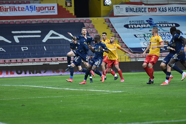 帮助利物浦 帮助利物浦